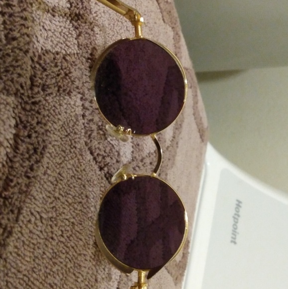 Funky glasses - Picture 4 of 5